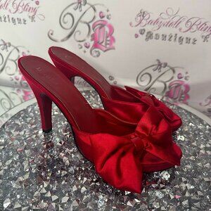 La vie en rose heels ribbon 🎀 bows red heels red bow ribbon accent silky satiny